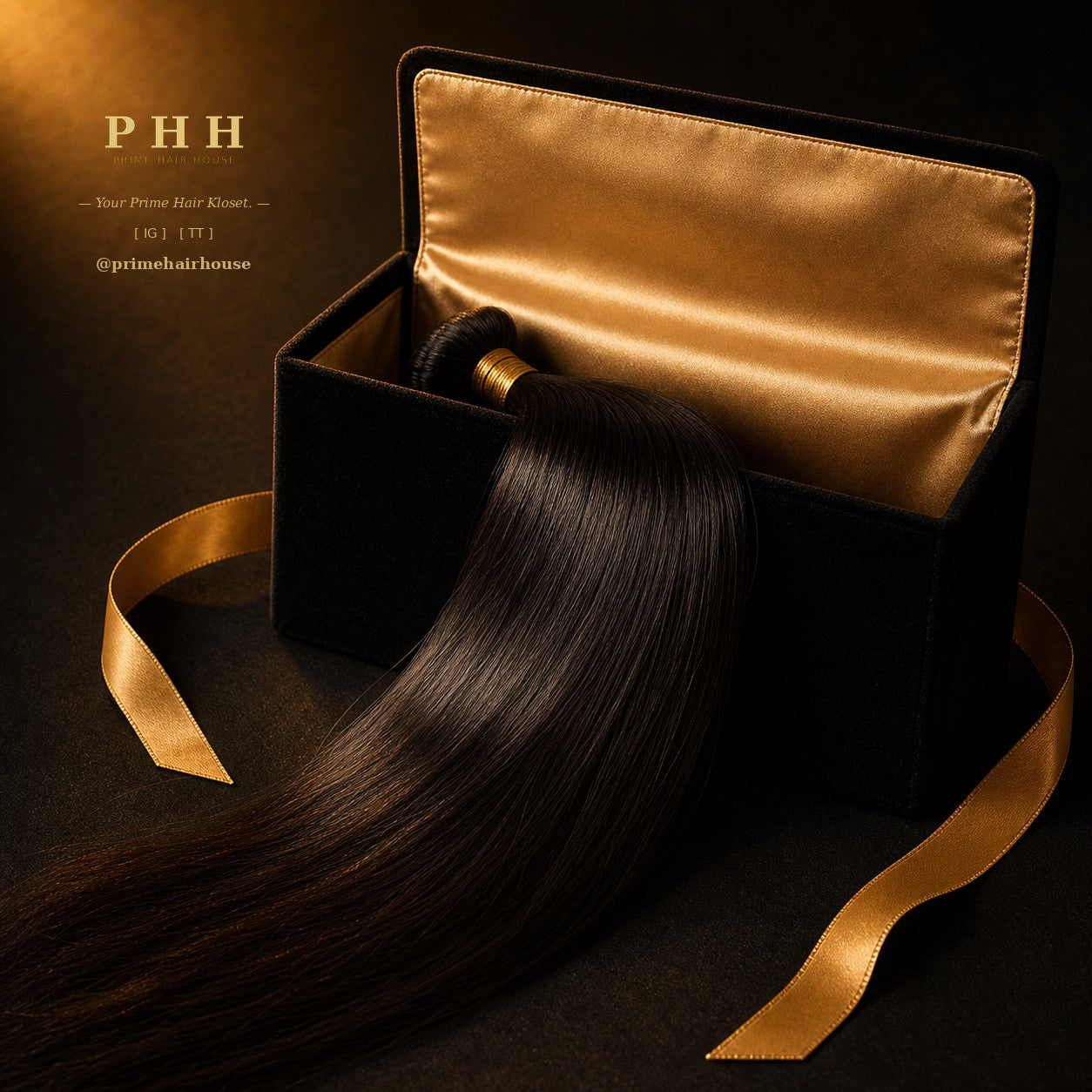 Le Pochon — Black Velvet & Satin